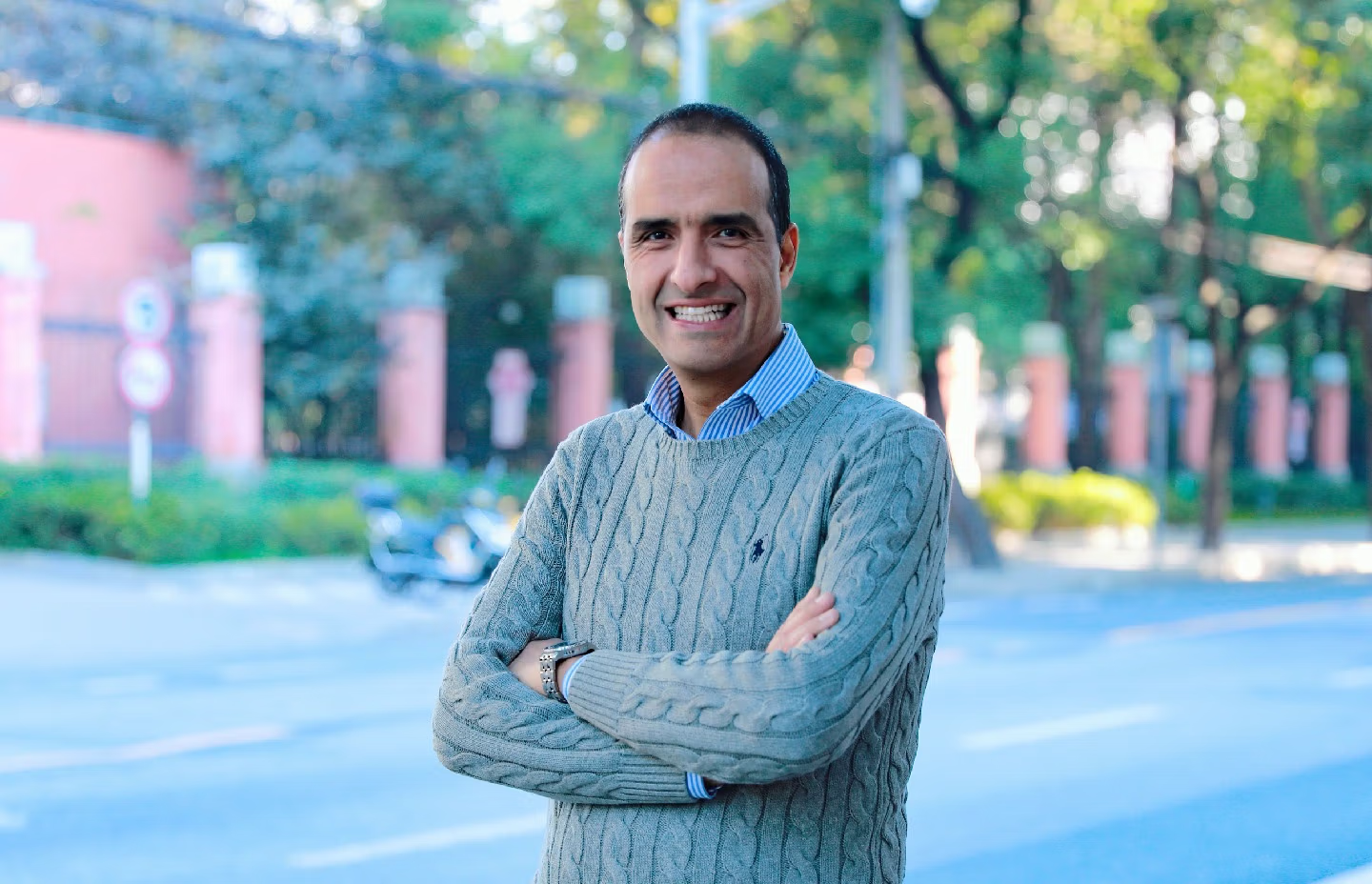 Badreddine Assouar, Chief Editor of APS Open Science
